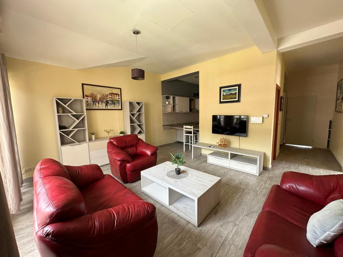 Vila Danica Tivat Apartment Bagian luar foto