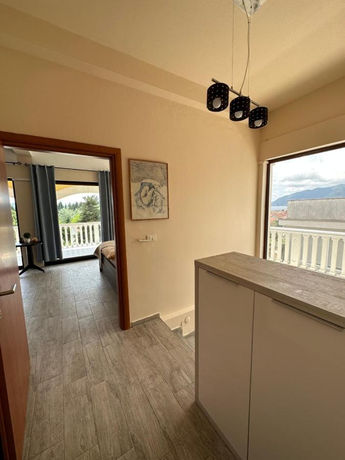 Vila Danica Tivat Apartment Bagian luar foto