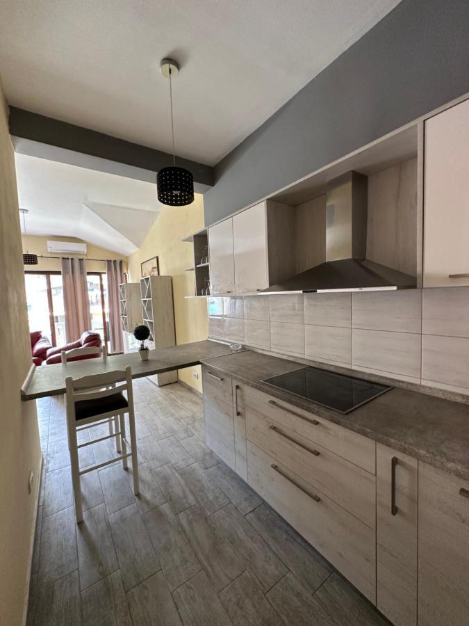 Vila Danica Tivat Apartment Bagian luar foto