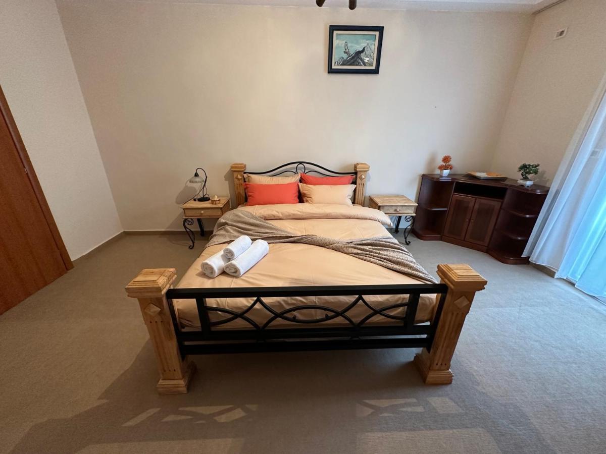 Vila Danica Tivat Apartment Bagian luar foto